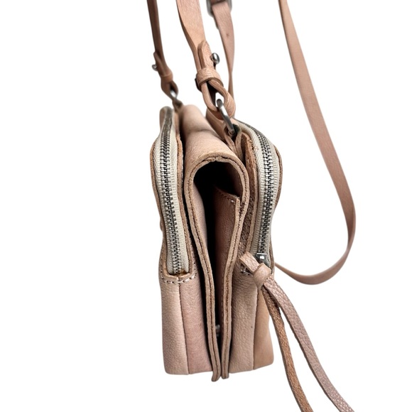 Madewell Twin Pouch Leather Crossbody Bag Washed Leather Light Tan Purse - Picture 12 of 16